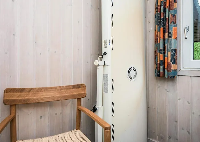 7 Person In Henne-by Traum Henne Strand